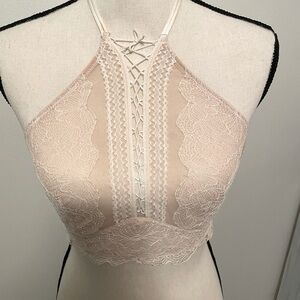 Size M Victoria’s Secret bra